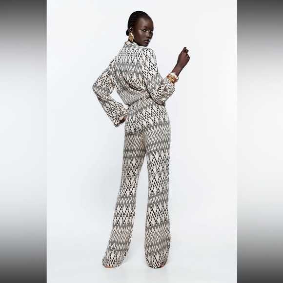 Zara flowy ecru and black pants, sz large - Picture 2 of 12